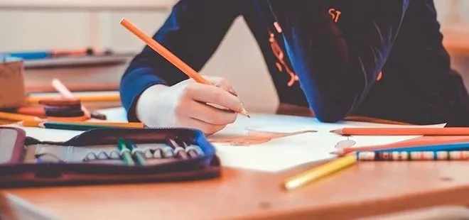 Özel okullarda kayıt ücreti baskısı! Gelecek yılın parasını yüzde 100 zamlı istiyorlar