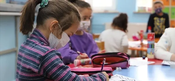 MEB’den flaş koronavirüs kararları! 2 ayrı rehber 81 il müdürlüğüne gönderildi