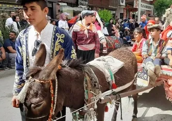 Kumluca'da 'Yörük Göçü' coşkusu