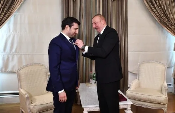 Türk SİHA’larının mucidi Selçuk Bayraktar TB3’lerin özelliklerini anlattı! İşte yeni SİHA TB3’ün hayran bırakan özelliği