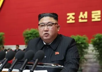 Kuzey Kore’den savaş kararı! Kim Jong Un haritada göstererek talimat verdi