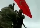 Azerbaycan ordusu Türk bayrağını Dağlık Karabağ’a dikti | Askerlerden onur veren mesaj