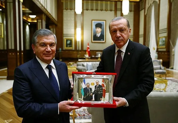 Azerbaycan Cumhurbaşkanı İlham Aliyev’den Başkan Erdoğan’a tebrik telefonu: Türk halkı liderine güvenini gösterdi