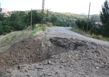 Siirt'te PKK bombası: 1 korucu şehit, 2 korucu yaralı