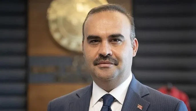 Başkan Erdoğan imza törenine iştirak etti! Otomotivde Türkiye’ye 27 yıl sonra ilk yatırım! Çinli BYD 1 milyar dolarla geliyor