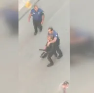Eli tüfekli saldırgan...