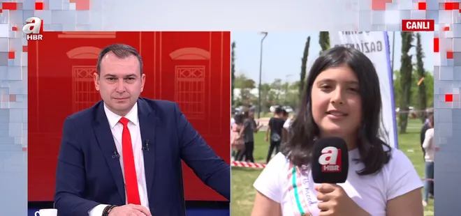 A Haber canlı yayınında 23 Nisan sürprizi! A Haber mikrofonu çocuklarda