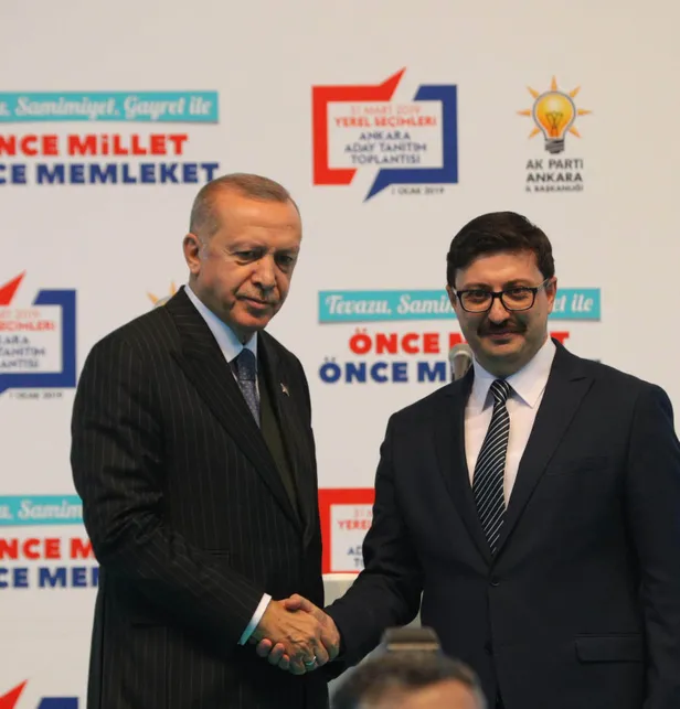 duhan-kalkan-kimdir-kac-yasinda-aslen-nereli-av-dr-duhan-kalkan-hayati-ve-kariyeri-1706080067059.jpg Duhan Kalkan kimdir, kaç yaşında, aslen nereli? Av. Dr. Duhan Kalkan hayatı ve kariyeri... - 1