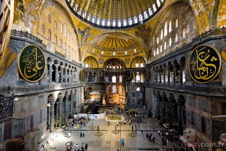 Ayasofya fotoğrafları! Ayasofya tarihi nedir? Ayasofya ne zaman müze oldu? Ayasofya'yı kim yaptı? 4