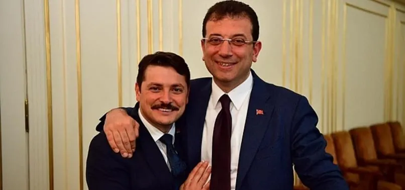 CHP Beylikdüzü ilçe kongresinde ortalık karıştı! Delegeler masayı bastı