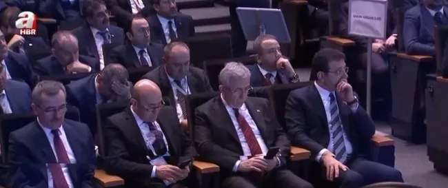 CHP'de koltuk kavgası! Kılıçdaroğlu’nun ekibi masaya yumruğunu vurdu - 3