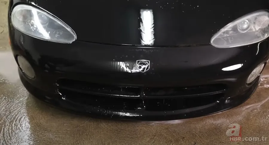 Garajda kaderine terk edilmiş Dodge marka arabayı yenilediler 🚗 Sahiplerinin gözü yaşlı 17