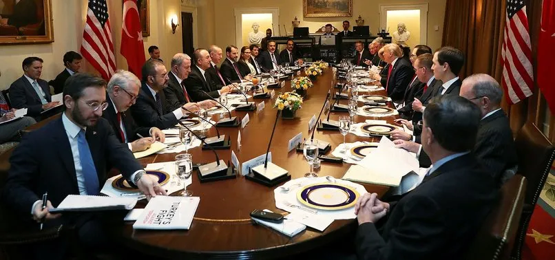 Erdoğan ve Trump başkanlığındaki heyetler arası görüşmede dikkat çeken detay!