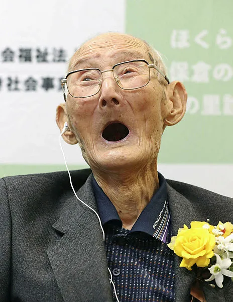 Dünyanın en yaşlı erkeği Japonya’da! Chitetsu Watanabe 112 yaşında rekoru devraldı! Uzun yaşamanın sırrı ne? - 1