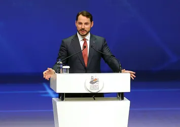 Bakan Albayrak'tan yoğun enerji diplomasisi