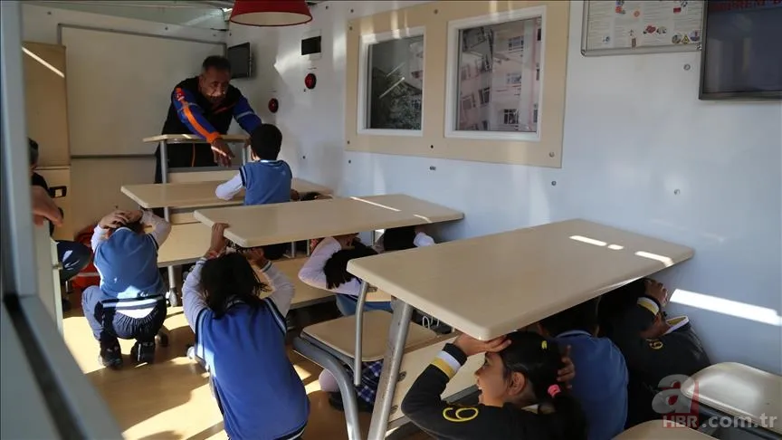 Okullarda deprem tatbikatı bugün saat kaçta? MEB deprem anı tahliye tatbikatı nedir, nasıl yapılır? 4