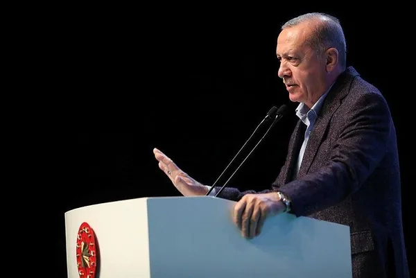 ak-partide-gundem-asgari-ucret-baskan-erdogan-parti-kurmaylariyla-bir-araya-geliyor-1636949329408.jpeg