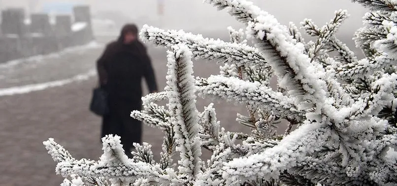 Kars sıfırın altında 28 dereceyi gördü