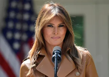 First Lady Melania Trump yine yok!