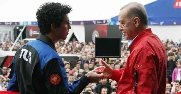 Başkan Erdoğan Astronot Tuva Cihangir Atasever ile konuştu: İkincisin ancak son değilsin