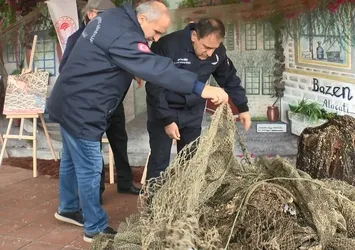 Marmara'da 'hayalet ağ' temizliği