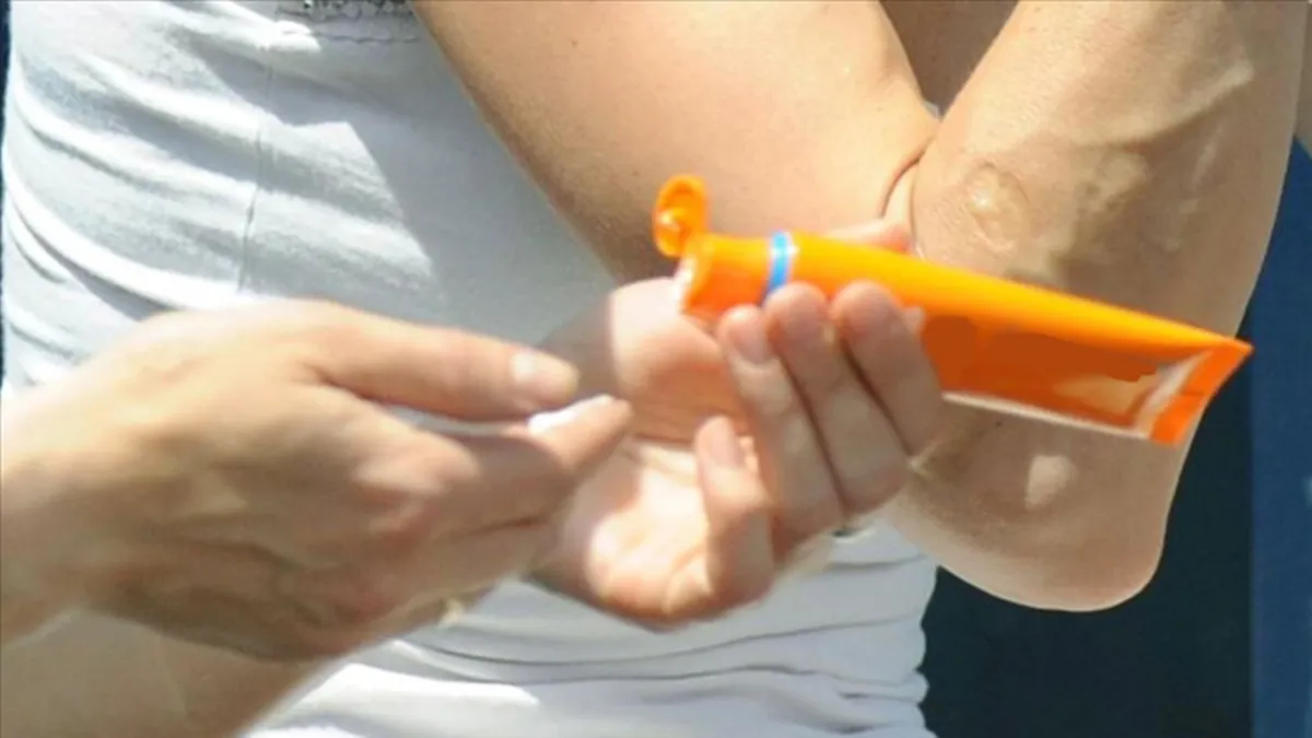 Uzmanı uyardı! Hayati önem taşıyor! Güneş kremi hangi sıklıkta sürülmeli?