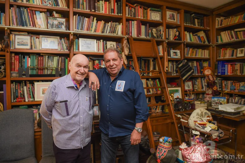 Hıncal Uluç 83 yaşında hayatını kaybetti! Turkuvaz Medya önünde tören düzenlendi! Ağabeyinden duygulandıran sözler 15