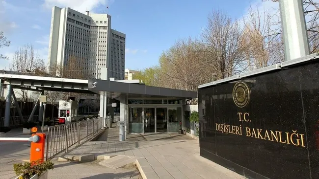 disisleri-bakanligindan-letonyaya-1915-olaylari-tepkisi-karari-reddediyoruz-ve-siddetle-kiniyoruz-1620293912828.jpg Dışişleri Bakanlığı’ndan Letonya’ya 1915 olayları tepkisi: Kararı reddediyoruz ve şiddetle kınıyoruz - 1