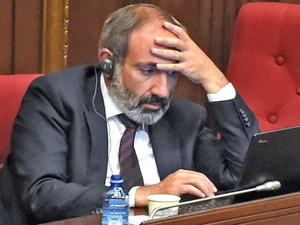 Son dakika...Ermenistan yenilgiyi kabul etti: Ermenistan Karabağ’dan çekilecek