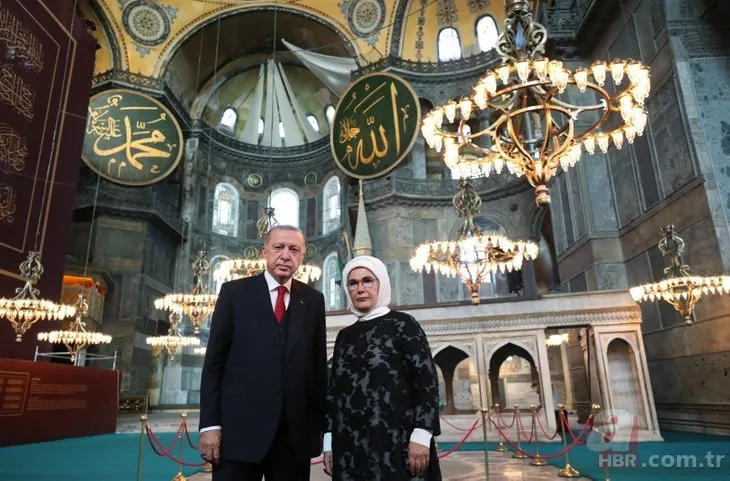 Başkan Recep Tayyip Erdoğan ve eşi Emine Erdoğan Ayasofya Camii’ni ziyaret etti! İşte Başkan Erdoğan’ın ziyaretinden görüntüler