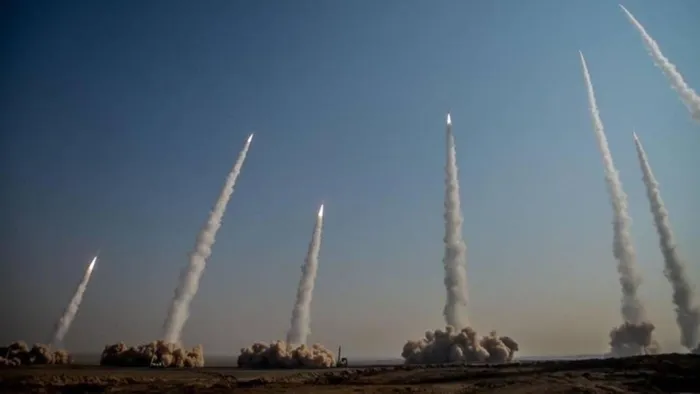 belarus-cumhurbaskani-lukasenkodan-natoya-en-kirmizi-dugme-uyarisi-nukleer-silah-vurgusu-1723734912250.jpg Belarus Cumhurbaşkanı Lukaşenko’dan NATO’ya 'en kırmızı düğme' uyarısı! Nükleer silah vurgusu - 1