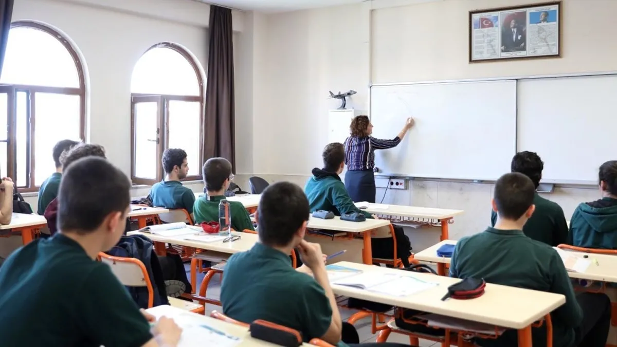 Özel okullarda tabela değişimi: Yabancı isim dönemi sona eriyor - 2