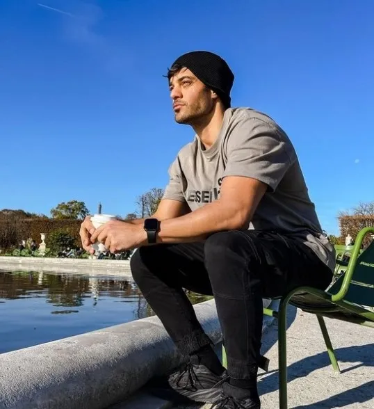 Hadise ile 5 aylık evliliği biten Mehmet Dinçerler fena yakalandı! Bakın hangi ünlü isimle görüntülendi