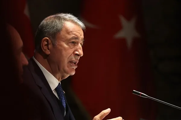 Son dakika: Milli Savunma Bakanı Hulusi Akar’dan Yunanistan’a diyalog çağrısı