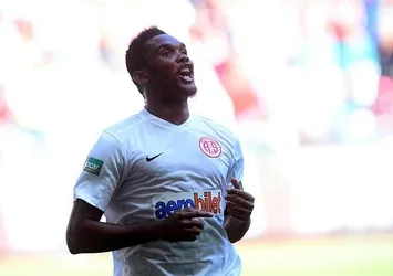 Samuel Eto'o'dan Ali Şafak Öztürk'e cevap