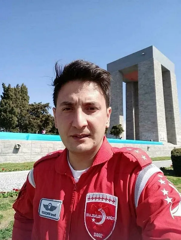 konyada-askeri-egitim-ucaginin-dusme-anina-ait-goruntu-ortaya-cikti-pilot-faciayi-engellemis-1617817308967.jpg Konya'da askeri eğitim uçağının düşme anına ait görüntü ortaya çıktı! Pilot faciayı engellemiş - 3