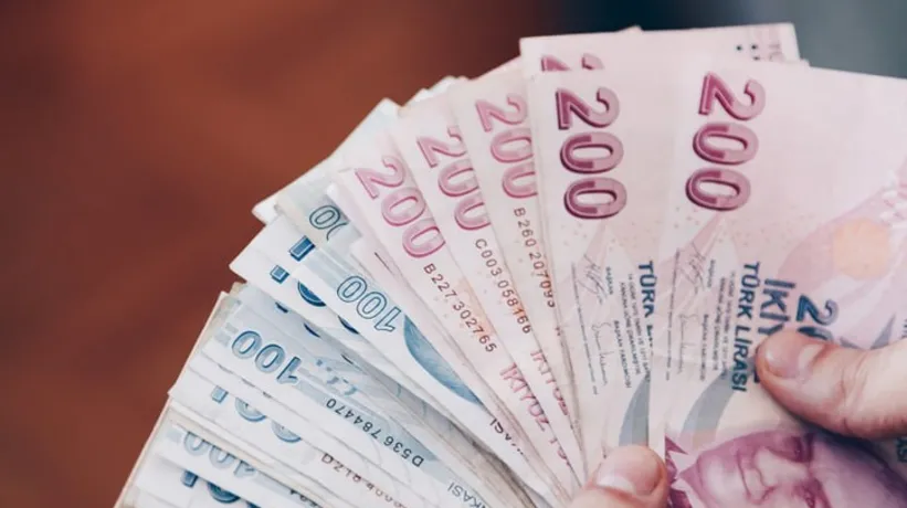 Memur Zammı | 2025 Ocak ayında öğretmen, polis, hemşire maaşları ne kadar olacak?
