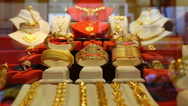 Altın fiyatları son durum: 9 Aralık gram ve çeyrek altın fiyarı ne kadar oldu? Altın yükselecek mi, düşecek mi?