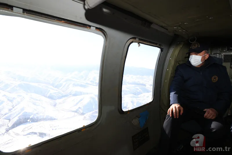 Milli Savunma Bakanı Hulusi Akar Irak sınırında! Sıfır noktasında kritik toplantı 4