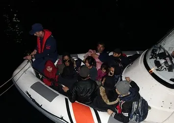 Ege Denizi'nde 29 düzensiz göçmen yakalandı
