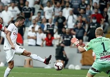 Beşiktaş Negredo ile turladı