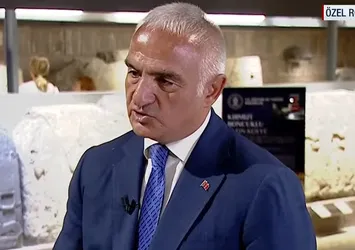 2.700 yıllık altın kolye Türkiye'ye getirildi! Kültür ve Turizm Bakanı Mehmet Nuri Ersoy hikayesini A Haber'de anlattı