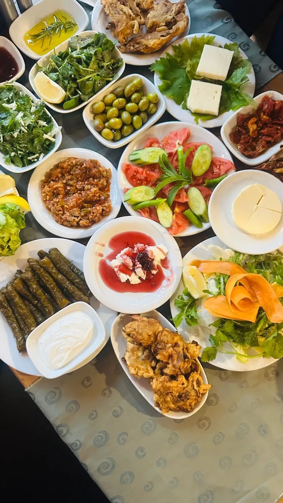 aydin-kultur-yolu-festivali-ekonomiyi-hareketlendirdi-42-lezzet-noktasinda-sehrin-gastronomisi-vitrine-cikti-1778052050503.jpeg Aydın Kültür Yolu Festivali ekonomiyi hareketlendirdi: 42 lezzet noktasında şehrin gastronomisi vitrine çıktı - 1