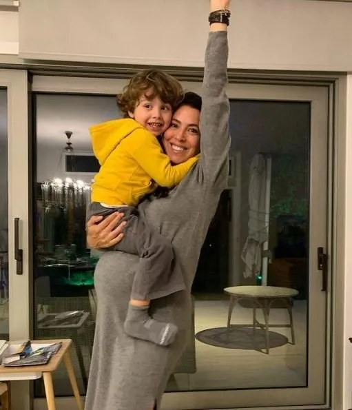 Tanem Sivar ikinci kez anne oldu! İşte oğlu Kemal…