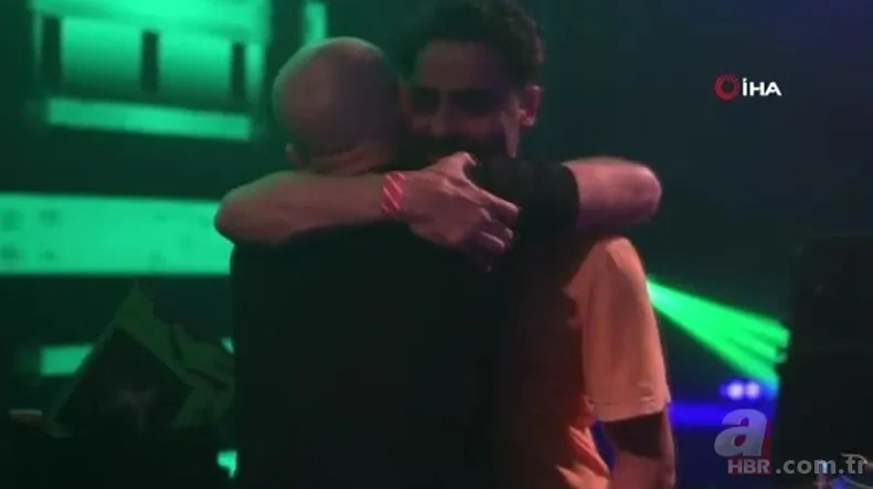 İngiltere’de ölümle dans! Kovid-19'a karşı sosyal mesafesiz parti denemesi 18