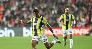 Oosterwolde’ye İtalya ve İngiltere’den 3 talip