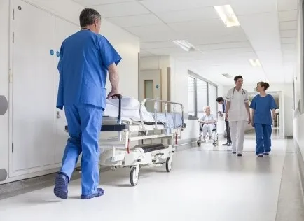 sapik-doktor-turkiyenin-gundemine-oturdu-sedyede-cinsel-saldiri-1640090296684.jpg Sapık doktor Türkiye’nin gündemine oturdu! Sedyede cinsel saldırı - 5