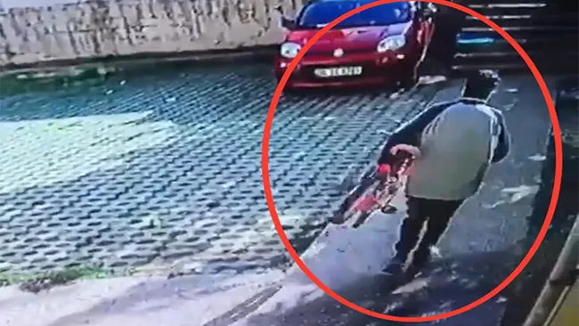 Bursa’da yüzlerini cerrahi maske ile gizleyip bisikletleri çaldılar - 3