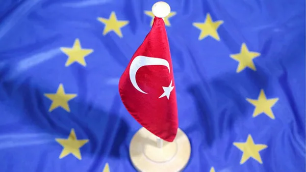 abden-son-dakika-turkiye-aciklamasi-vize-kolayligi-tavsiyesi-1701263688948.jpg AB'den Türkiye açıklaması! Vize kolaylığı tavsiyesi - 2
