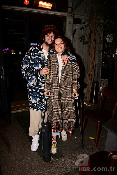 İzel yeni sevgilisiyle yakalandı! ‘Tipe önem veriyorum’ demişti... 11